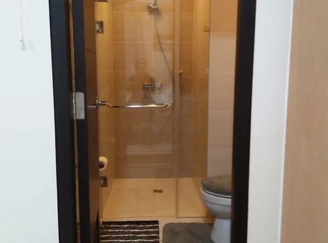 Apartment 101 Newport Boulevard C1 Manila