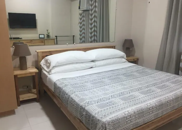 101 Newport Boulevard C1 * Manila